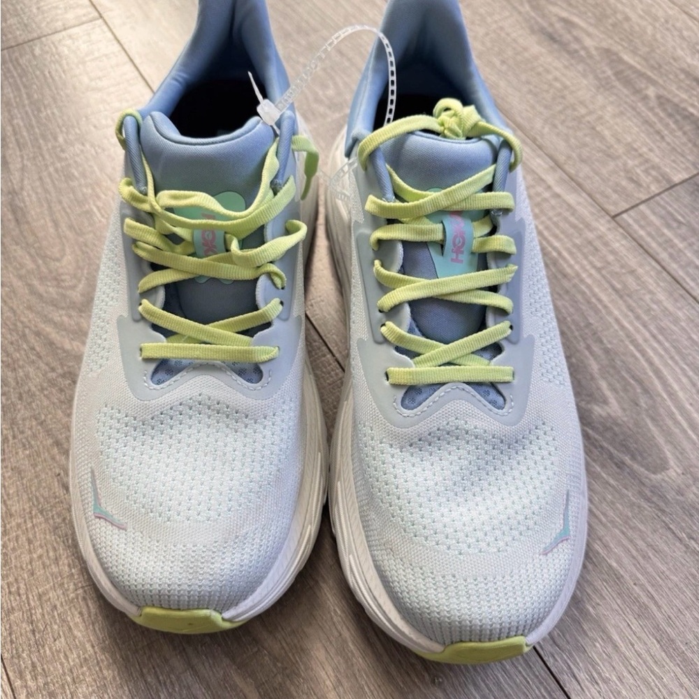 Hoka Arahi 7 Size 11B Illusion Blue White Running Shoes